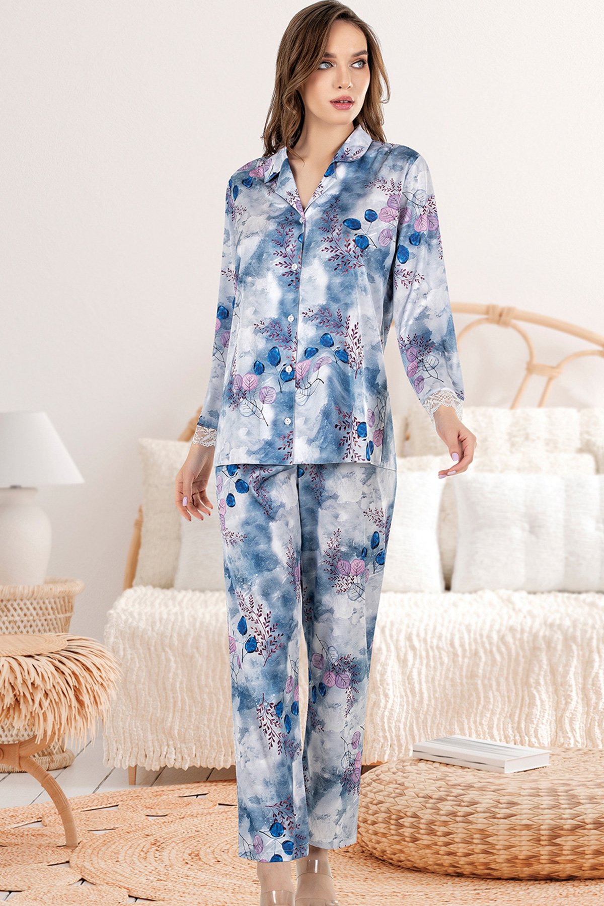 Woman Satin Ocean Pyjama Set