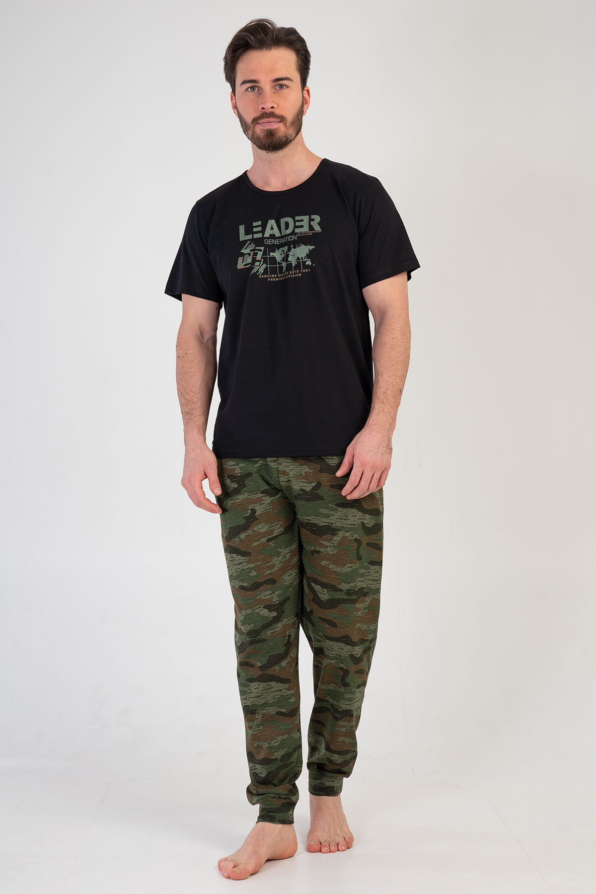 Man Camouflage Leader Pyjama Set