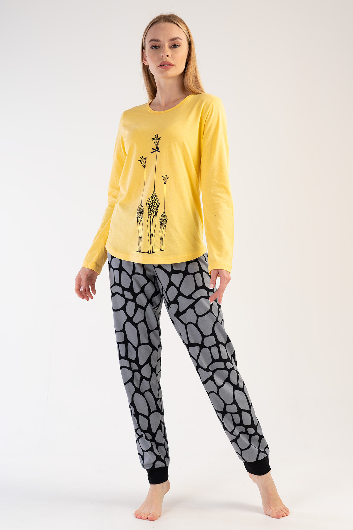 Woman Giraffe Pyjama Set