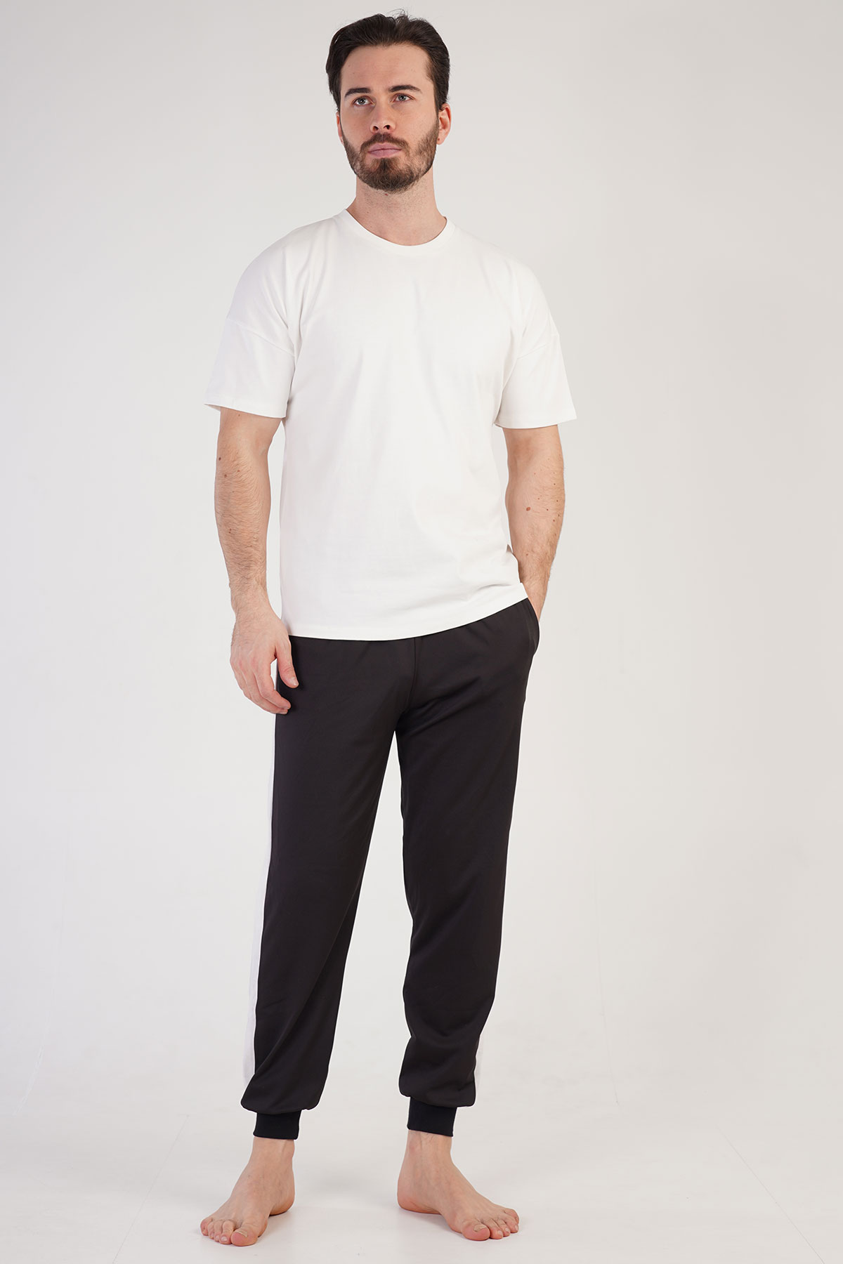 Man Oversize Basic T-shirt